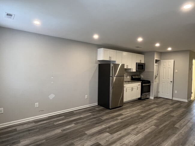 1800 Jackson St Unit 2nd flr