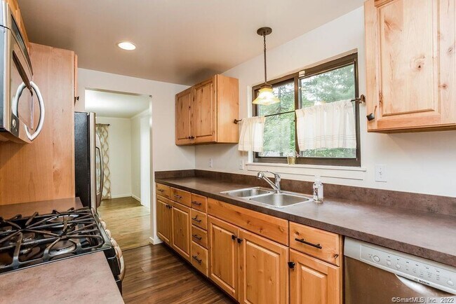 Photo - 5 Edgewood Cir Unit 5