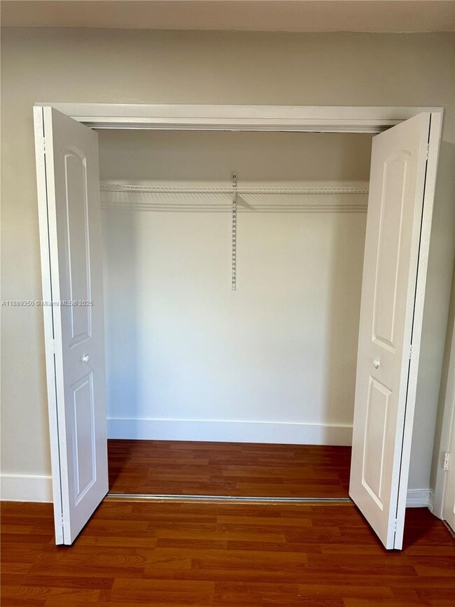 Photo - 677 SW 9th Ave Unit 309
