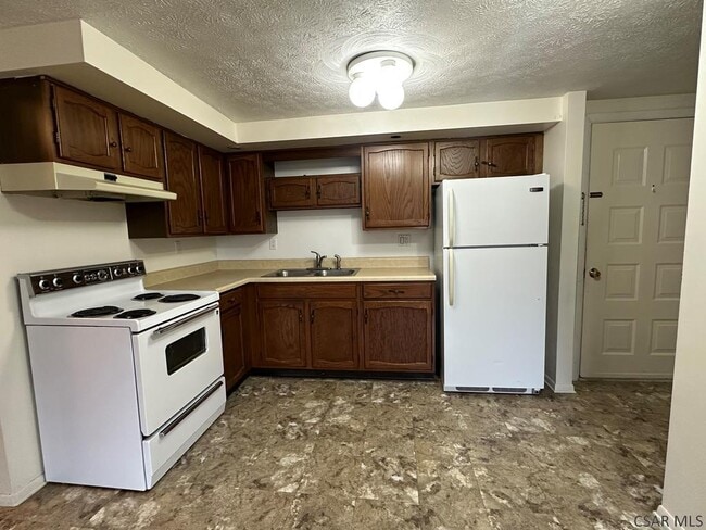 Photo - 2008 Forest Hills Dr