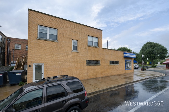 Photo - 1949 hickory-2E Unit 2E