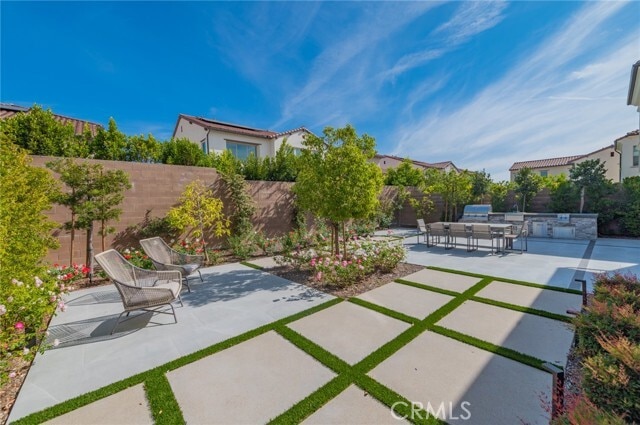 Photo - 58 Longchamp