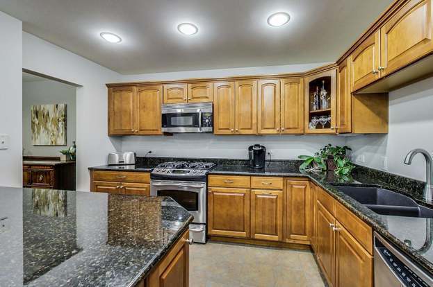 Photo - 3325 N Racine Ave Unit 0E