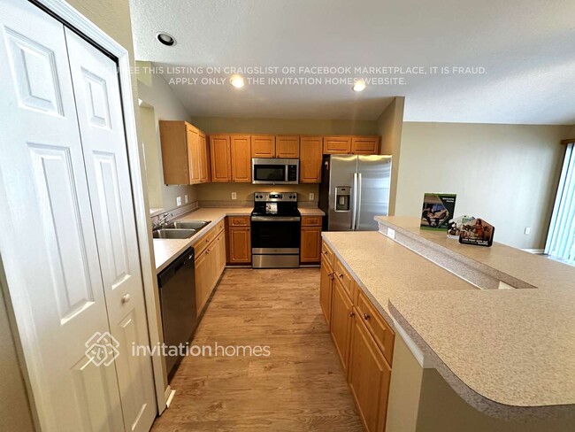 Photo - 7221 49th Pl E