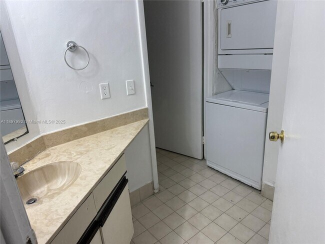 Photo - 8305 SW 152nd Ave Unit A-102