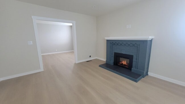 Sala de estar - 622 Miller Ave