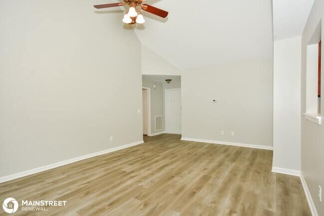 Photo - 218 Parrish Pl