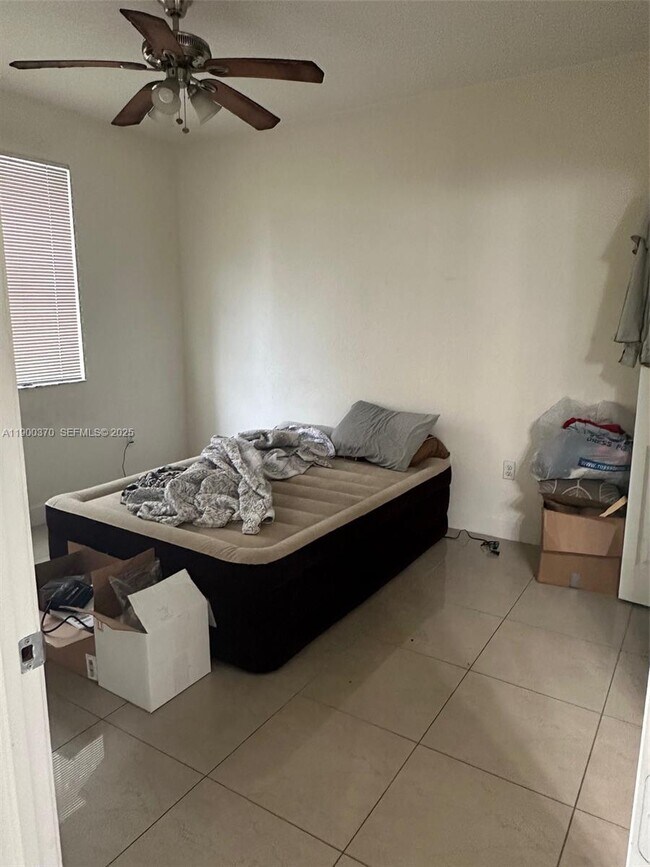 Photo - 2551 SE 16th Ter Unit 103