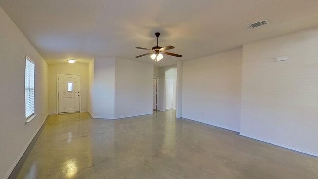 Photo - 111 Carol Ave