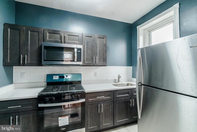 Photo - 5110 Webster St Unit 2