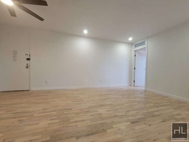 Photo - CALLOWAY STREET Unit 4E