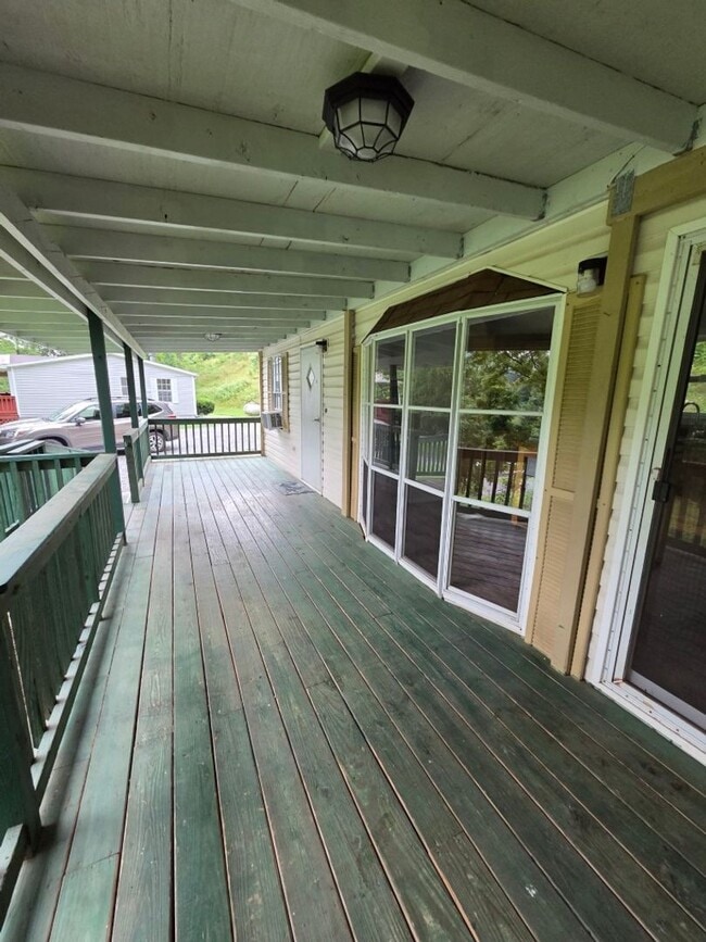 Photo - $1,500 - 2 Bedroom / 1 Bath with Large Covered Deck in Tatham Mountain Park