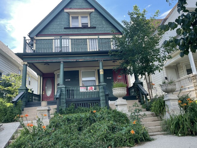 Photo - 2847 N Cramer St