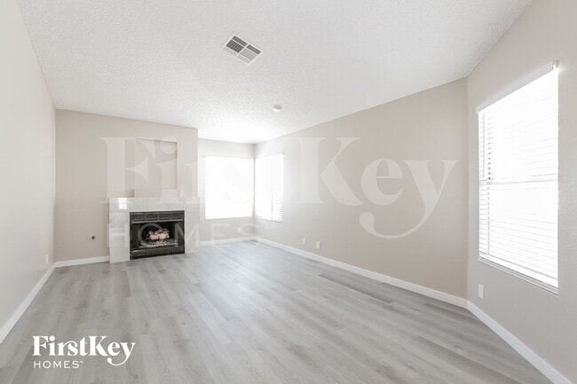 Photo - 3336 Surfline Dr