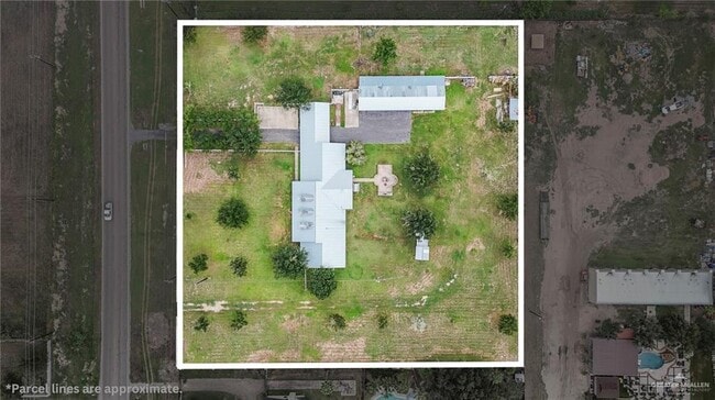Photo - 20 N Shary Rd