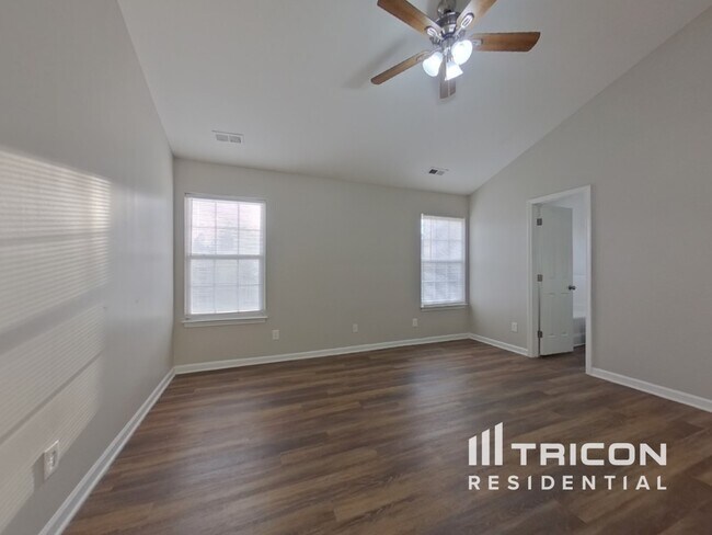 Photo - 6209 Spanish Moss Ln