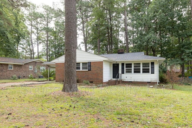 Photo - 1311 Dogwood Ln NW