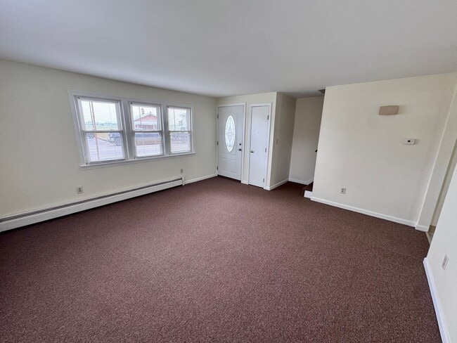 Photo - Newly Renovated Year-Round Apartments – St... Unit E