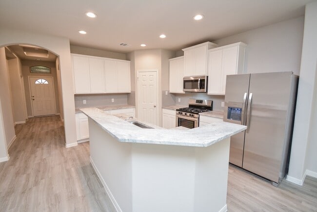 Photo - 27326 Grey Fox Run