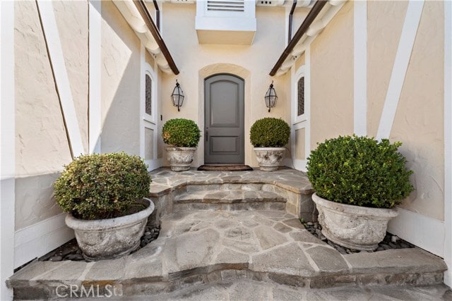 Photo - 34372 Port Lantern