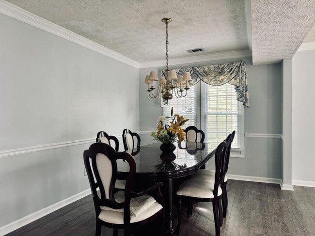 Photo - 3661 Forest Glen Trail