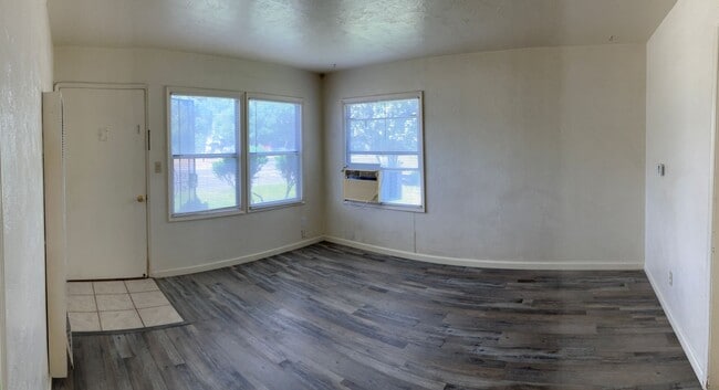 Photo - 204 Third St., Ripon, CA 95366