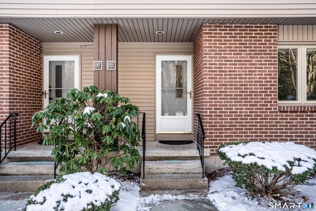 Photo - 449 S Main St Unidad 88