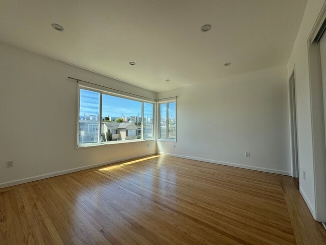 Photo - 14 Ocean Grove Ave Unit 1