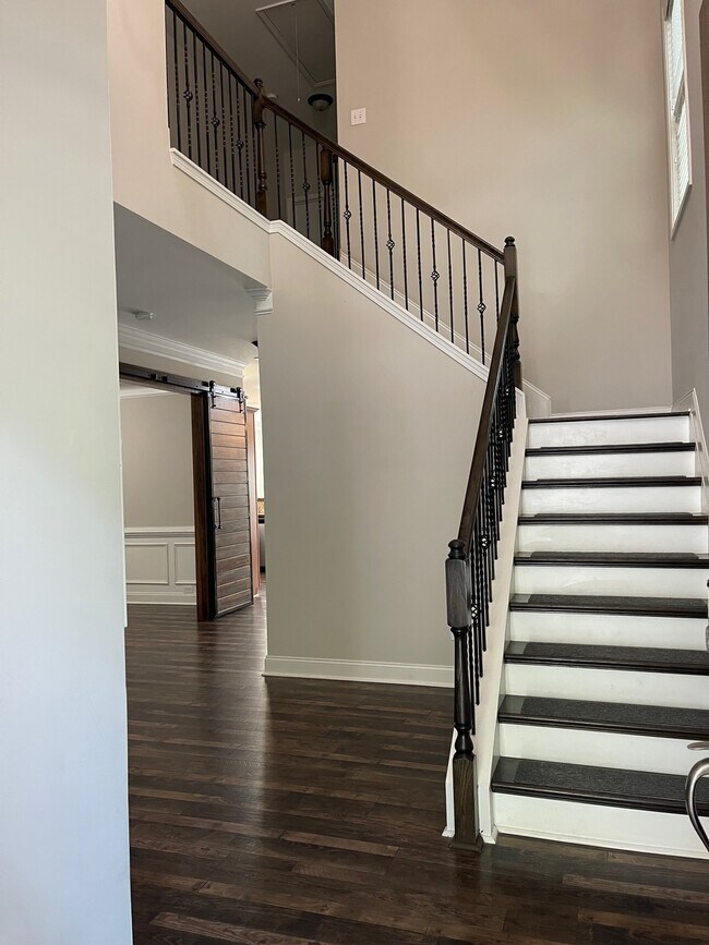 Photo - 3184 Buck Way