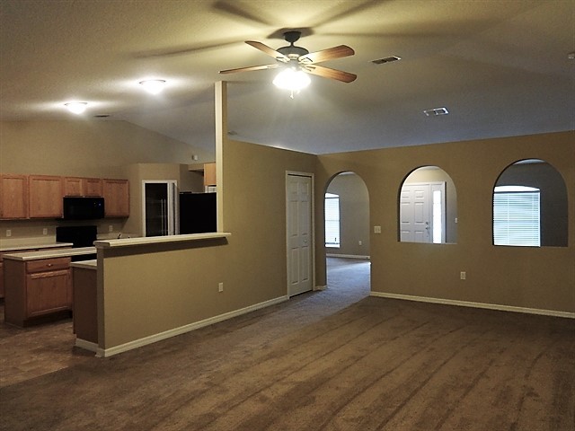 Photo - 97154 Yorkshire Dr