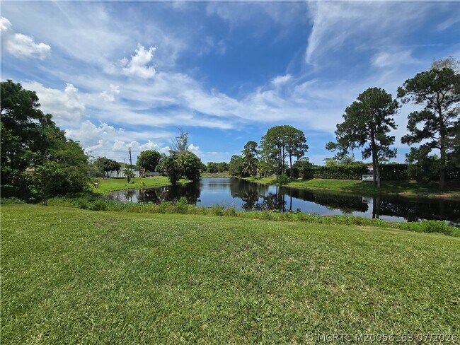 2648 Rockcrest Ct