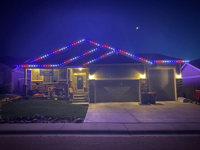 Photo - 324 Kirkland Ln