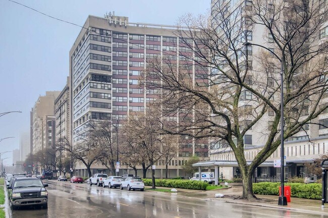 Photo - 3420 N Lake Shore Dr Condo Unit 6M
