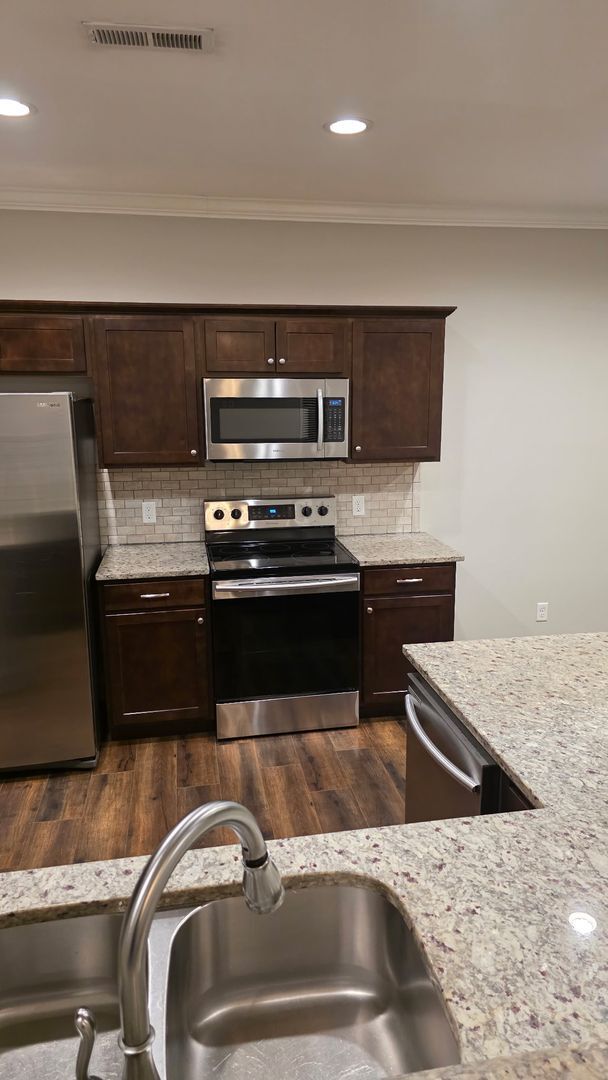 Photo - Great 3 Bedroom 2 Bath home w Garage