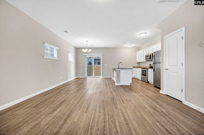 Photo - 135 Hunters Grove Dr