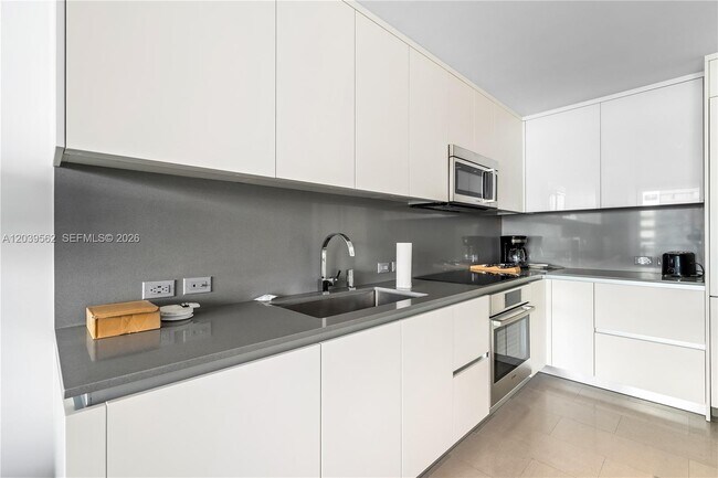 Photo - 88 SW 7th St Unit 1006