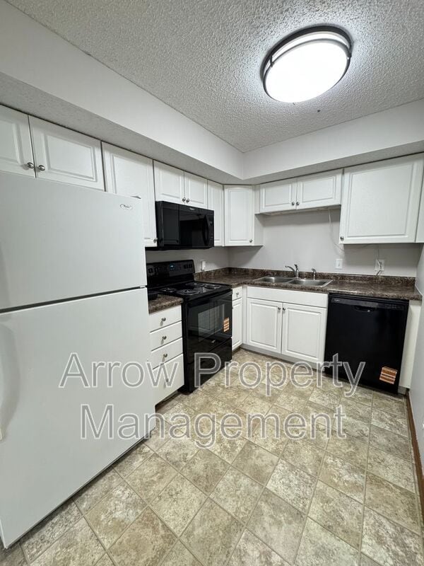 Photo - 3405 Holdrege St