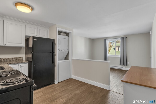 Photo - 6 Russell St Unit 8