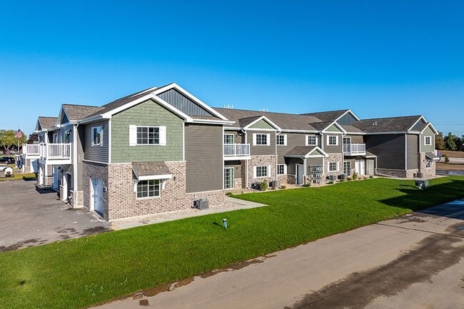 THE CROSSROAD COMMONS