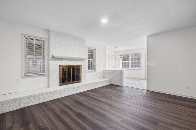 Photo - 6326 Thornfield Dr
