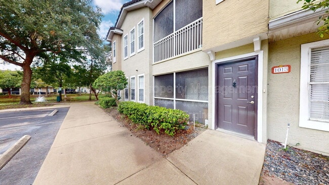Photo - 10075 Gate Pkwy N Unidad Apartment 1013