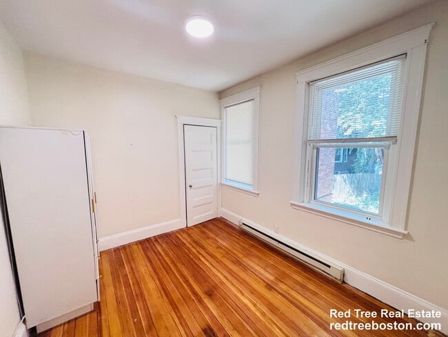 Photo - 1725 Commonwealth Ave Unit 2