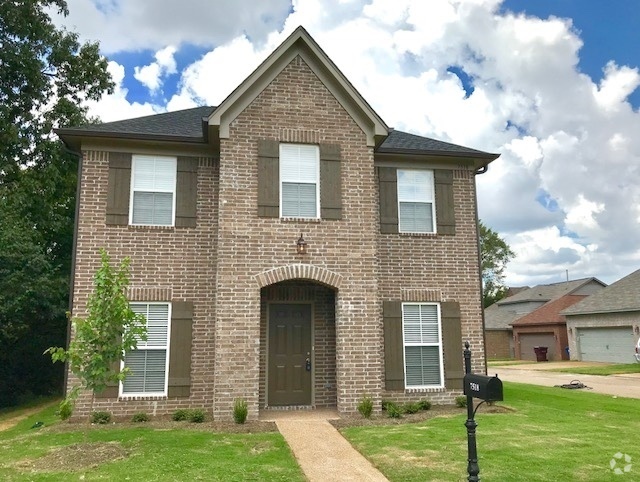 Building Photo - Now Leasing a 3-bedroom 2.5 bath home at S...