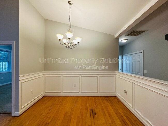 Photo - 5244 Christian Dr