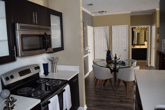 Photo - Reserve at Lenox Park