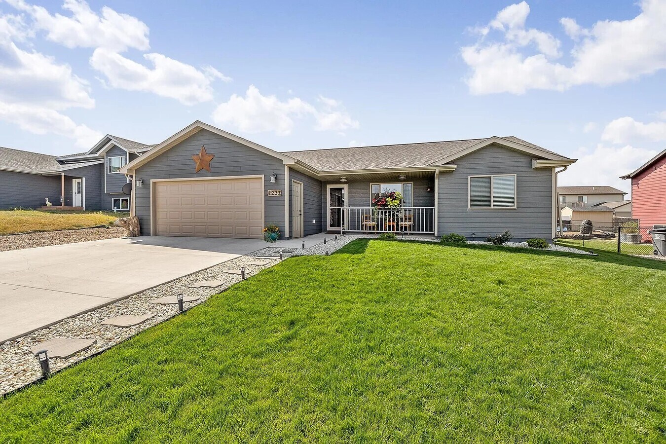 Photo - 1223 Kodiak Dr House