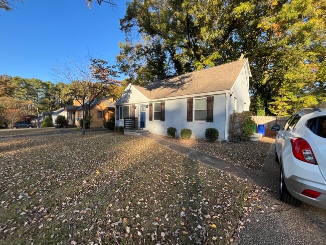 Photo - 1936 Don Juan Ln