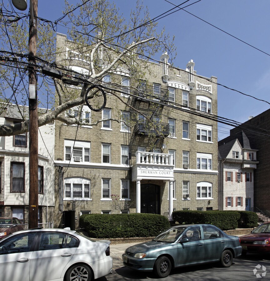 Photo - Sherman Court