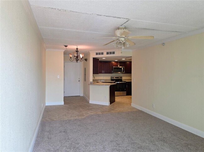 10365 Paradise Blvd Unit 13