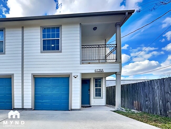 Building Photo - 6128 Sidney St